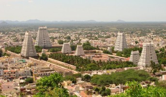 Discover the Spiritual Majesty of Indian Temples: A Journey Through History and Culture